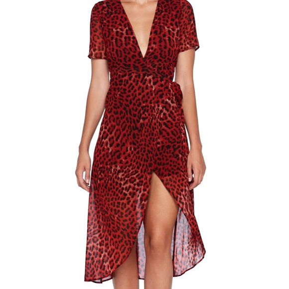 Bardot Dresses & Skirts - NWT Bardot Leopard Wrap dress